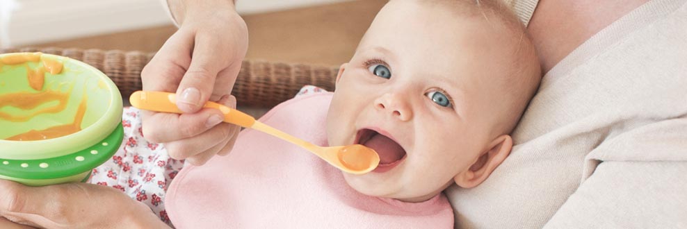 [Translate to english australien:] Experts interviewed about baby nutrition