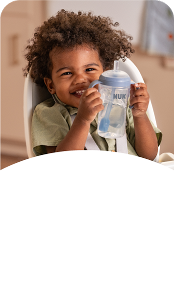 [Translate to English (Australia) (Reborn) nuk.com.au:] Baby with Learner Straw