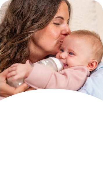 [Translate to English (Australia) (Reborn) nuk.com.au:] Baby with Babybottle