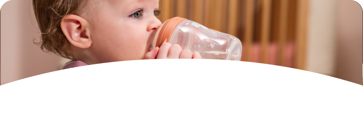 [Translate to English (Australia) (Reborn) nuk.com.au:] Baby with Learner Bottle